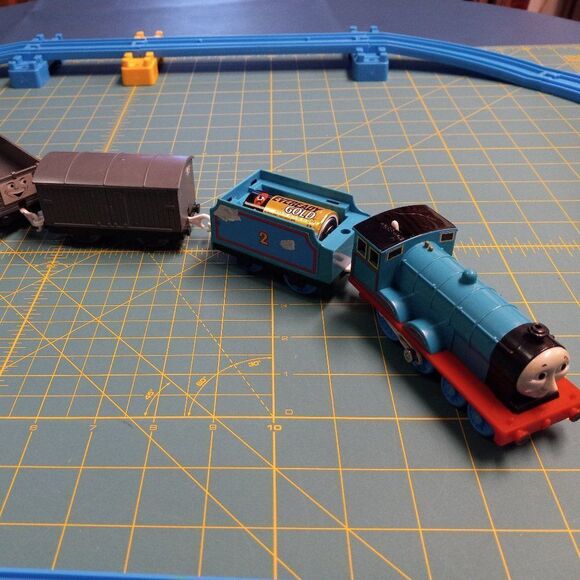 TOMY Edward, Troublesome Truck and Van - Picture 1 of 11